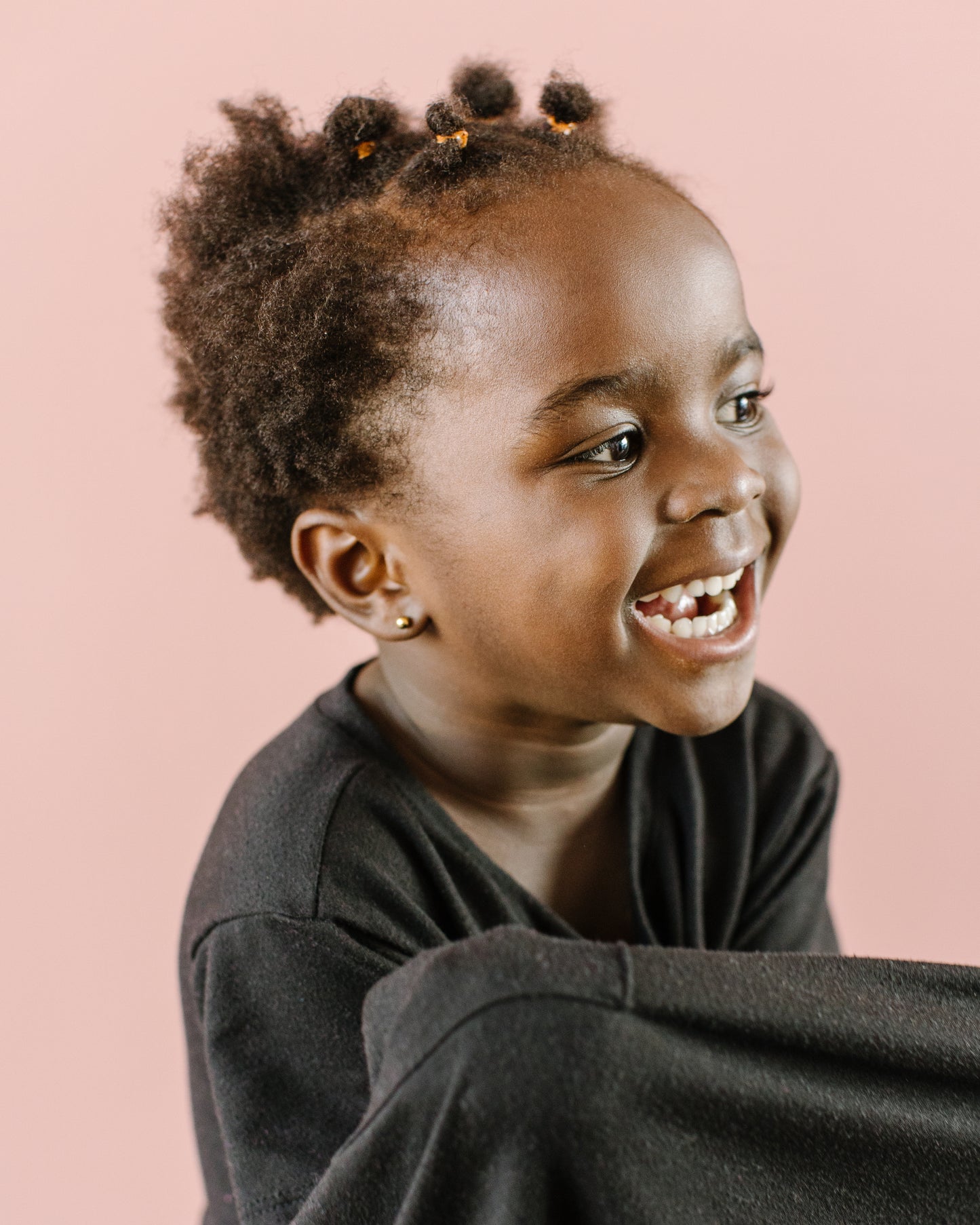 The Pony Pick + Light Brown Elastics